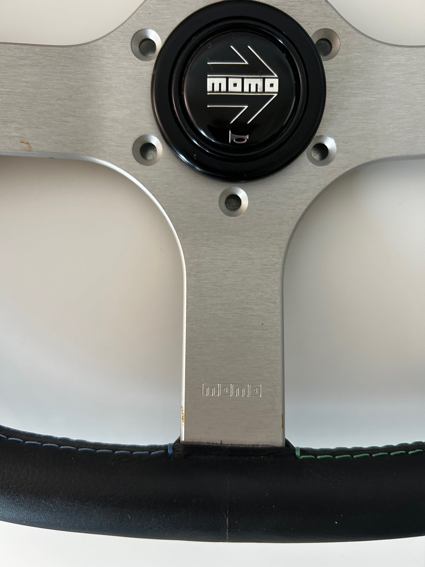 MOMO F35/C D-Cut 350mm