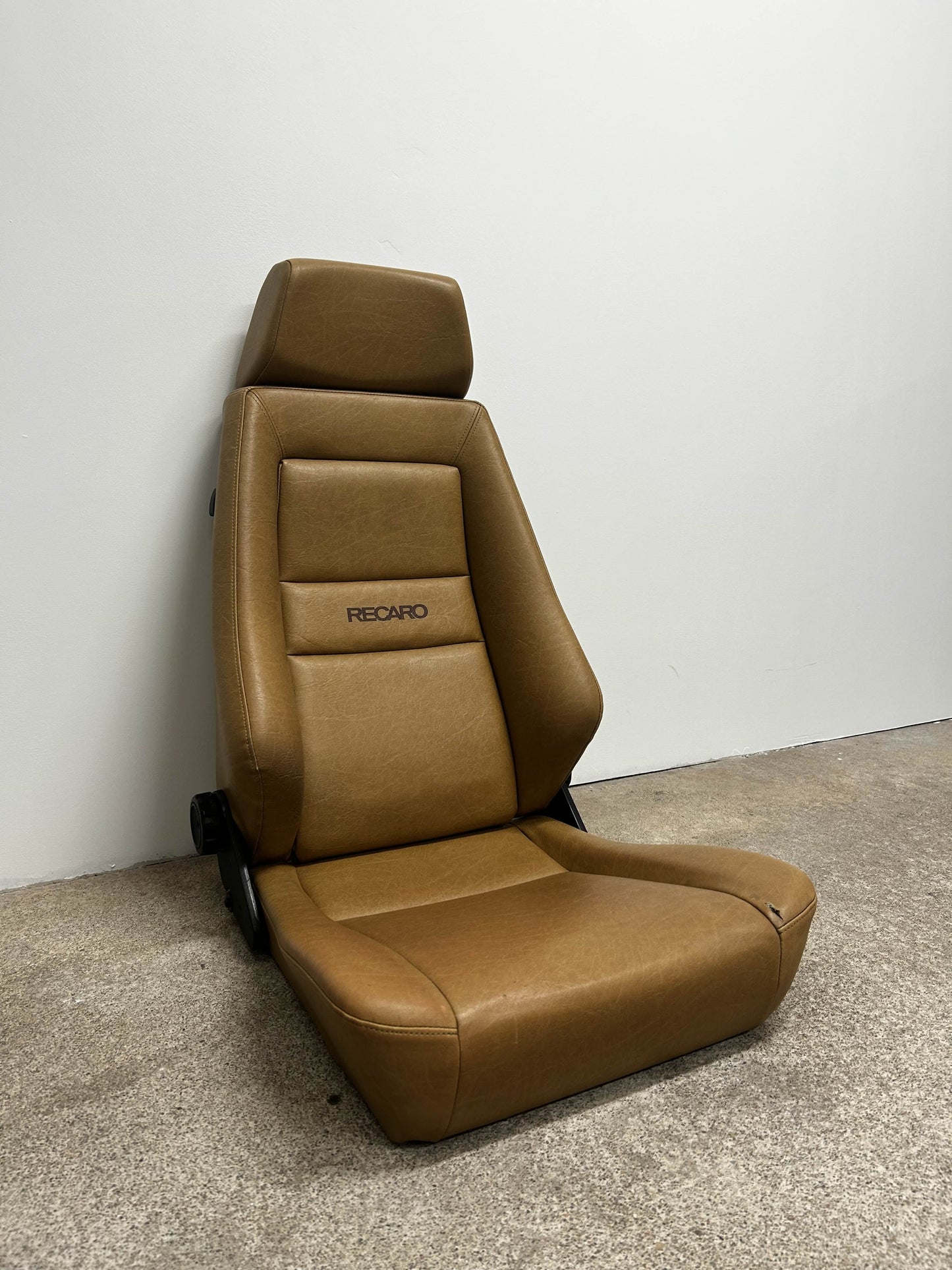 Recaro Foldable LXA Leather Seat