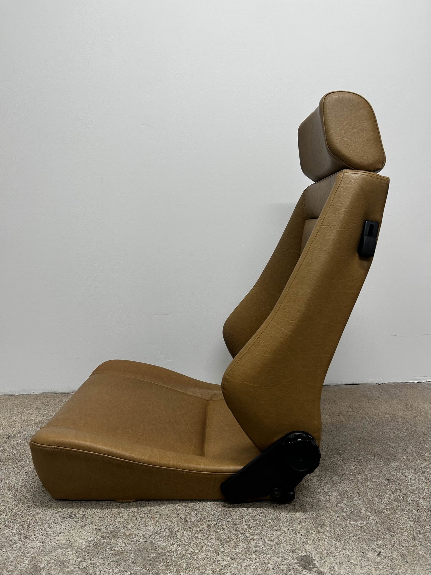 Recaro Foldable LXA Leather Seat